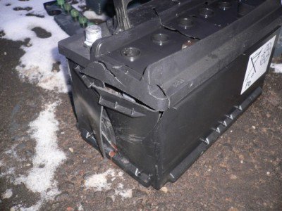 Как зарядить аккумулятор автомобиля зарядным устройством: порядок правильной зарядки АКБ Как зарядить аккумулятор автомобиля зарядным устройством: порядок правильной зарядки АКБ