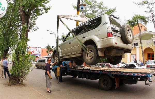 Как буксировать автомобиль с АКПП? Как буксировать автомобиль с АКПП?