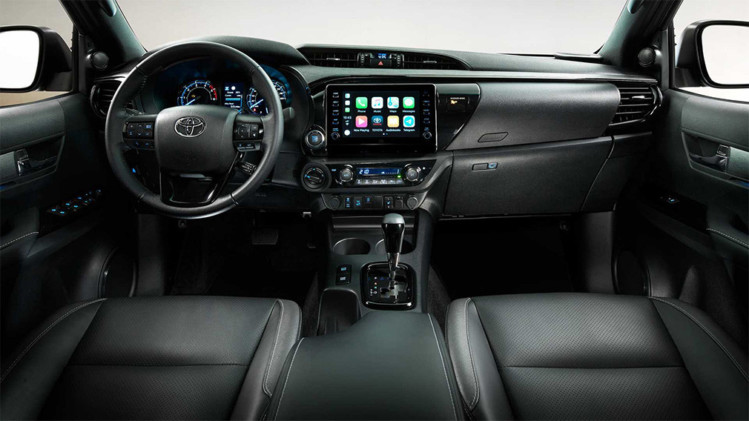 Обновленный Toyota Hilux стал похож на RAV4 Обновленный Toyota Hilux стал похож на RAV4
