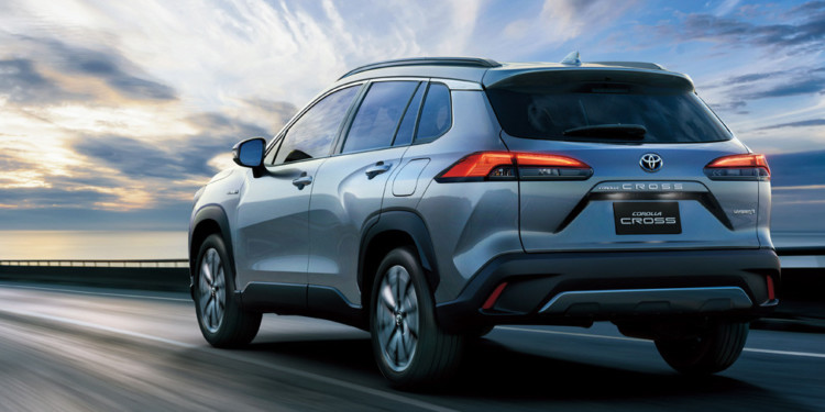 Почти RAV4: новый кроссовер на базе Toyota Corolla представлен официально Почти RAV4: новый кроссовер на базе Toyota Corolla представлен официально