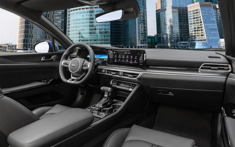Объявлены российские цены на новый седан KIA K5 (бывшая Optima) Объявлены российские цены на новый седан KIA K5 (бывшая Optima)