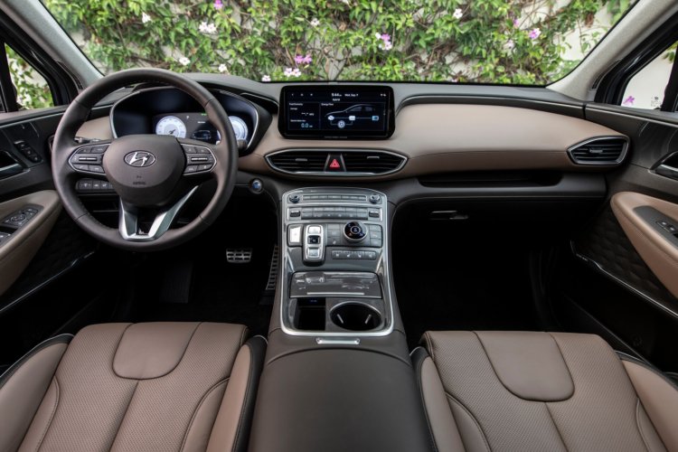 Раскрыты все секреты обновленного Hyundai Santa Fe Раскрыты все секреты обновленного Hyundai Santa Fe