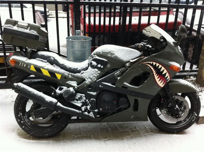 Кавасаки Zzr 400 2 Технические Характеристики. Основные конкуренты Кавасаки Zzr 400 2 Технические Характеристики. Основные конкуренты