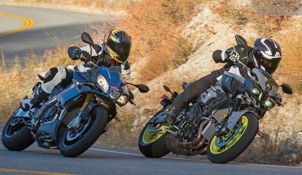 Скутер Aprilia sr 50 r Factory – Место доставки Скутер Aprilia sr 50 r Factory – Место доставки