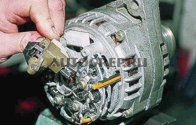 Ваз 2112 на Панели Горит Аккумулятор. Красные индикаторы Ваз 2112 на Панели Горит Аккумулятор. Красные индикаторы