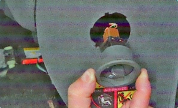 Горит Подушка Безопасности на Лада Ларгус © Устранение неполадок Горит Подушка Безопасности на Лада Ларгус © Устранение неполадок