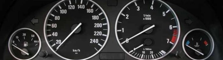 Спидометр Работает Бмв но Горит Абс – Bmw 5 датчик скорости Спидометр Работает Бмв но Горит Абс – Bmw 5 датчик скорости