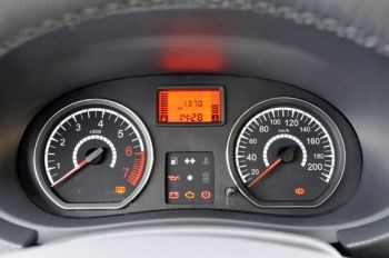Fuel Supply Fault Ошибка на Рено Магнум • Неисправности электроцепи Fuel Supply Fault Ошибка на Рено Магнум • Неисправности электроцепи