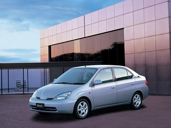 2010 Toyota Prius Check Hybrid System © Характеристики двигателя 2010 Toyota Prius Check Hybrid System © Характеристики двигателя